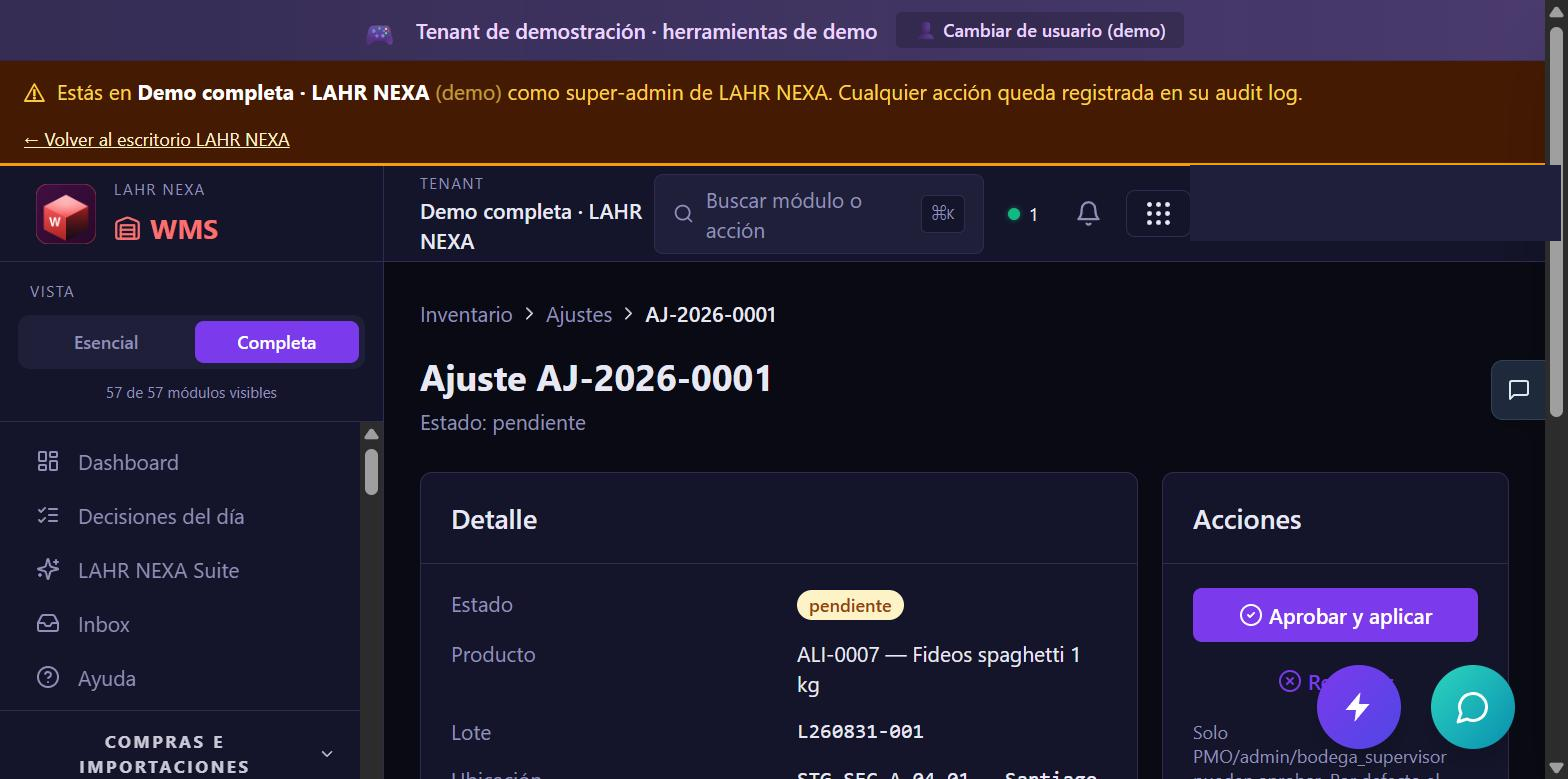 Detalle del ajuste AJ-2026-0001 en estado pendiente, con los botones Aprobar y aplicar y Rechazar.